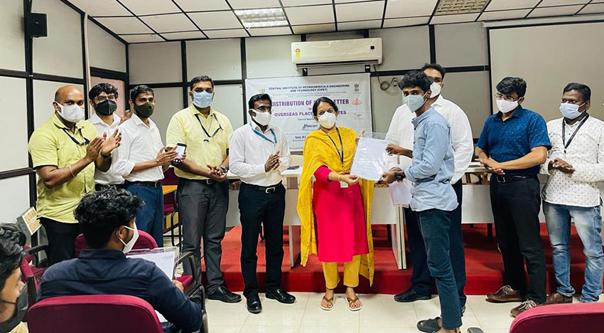 Smt. P.I. Sreevidya IAS, Executice Director – Kudumbashree has Distributed Offer Letters to the Overseas Placed Candidates